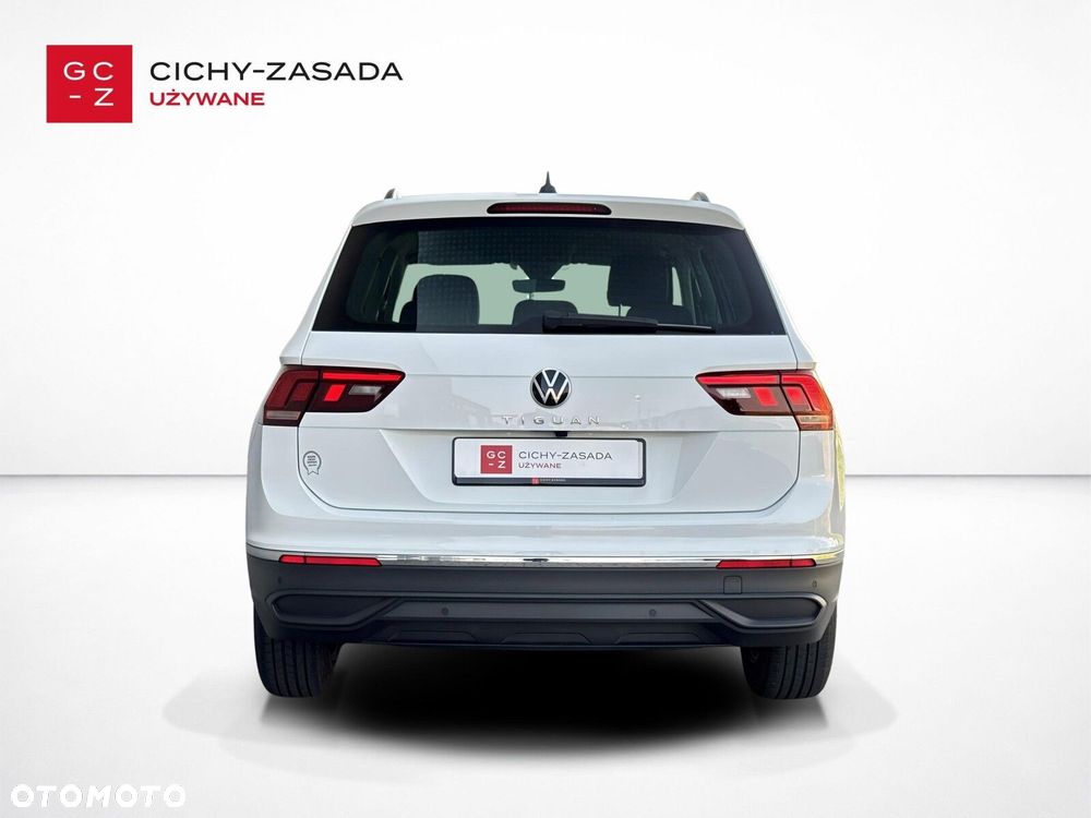 Volkswagen Tiguan 1.5 eTSI Life DSG - 6
