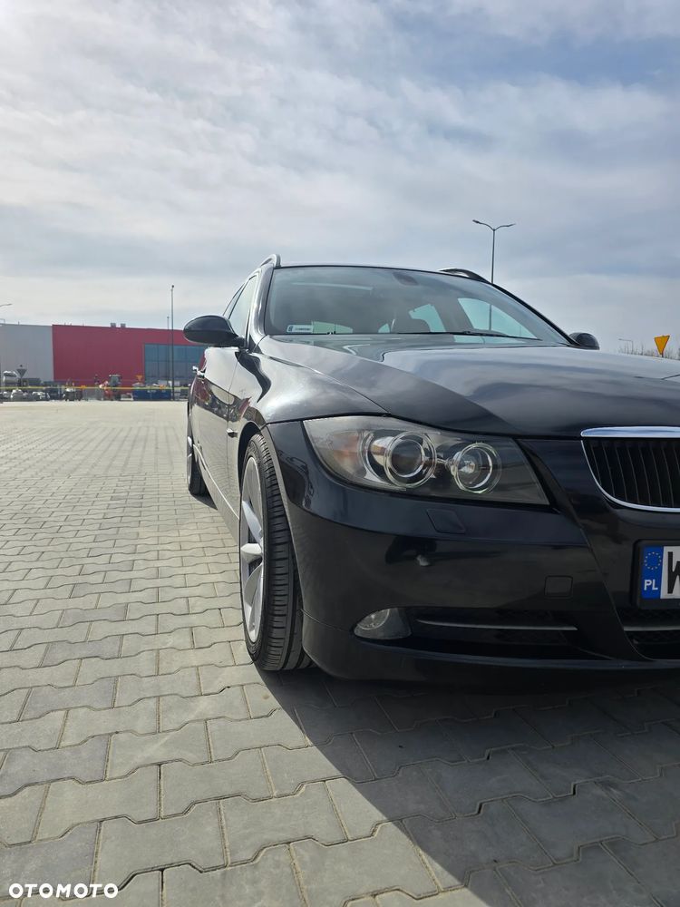 BMW Seria 3 330xd - 1
