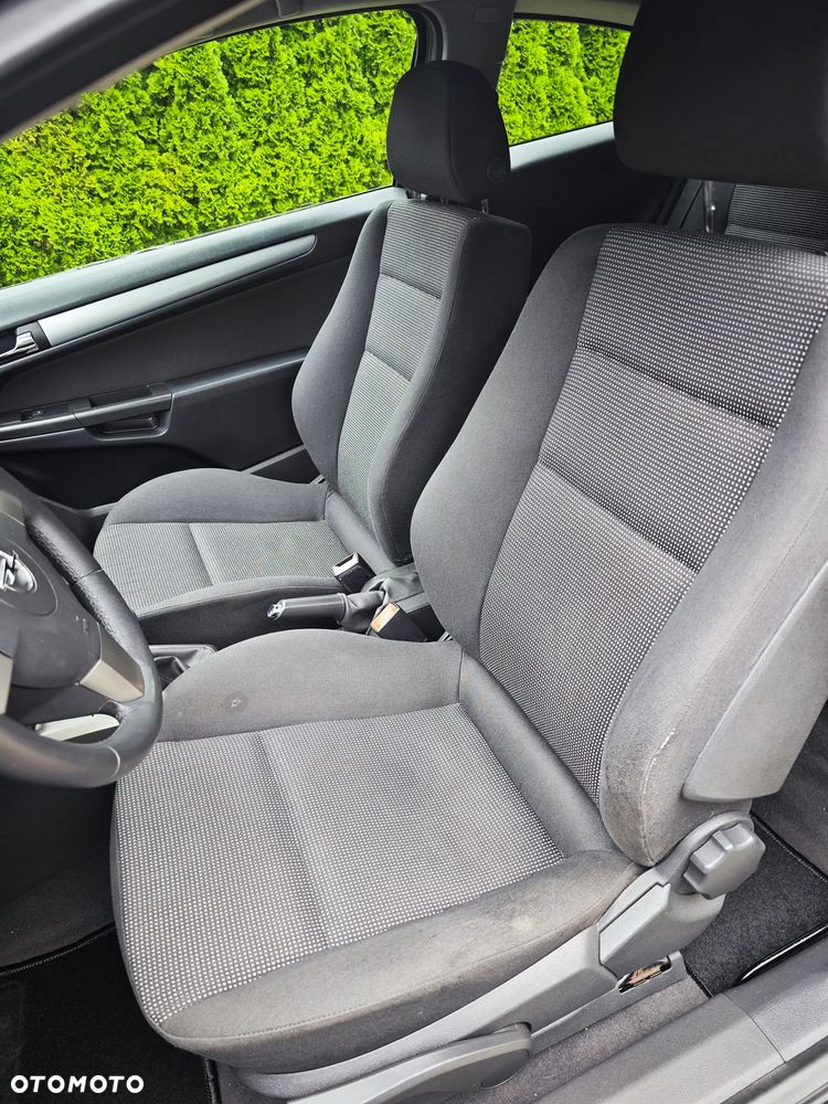 Opel Astra 1.8 Edition - 16