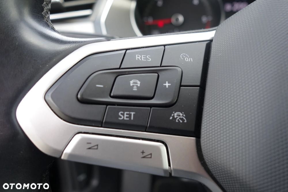 Volkswagen Passat 2.0 TDI EVO Business DSG - 19