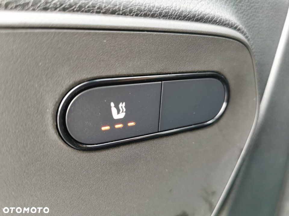 Mercedes-Benz eSprinter - 12