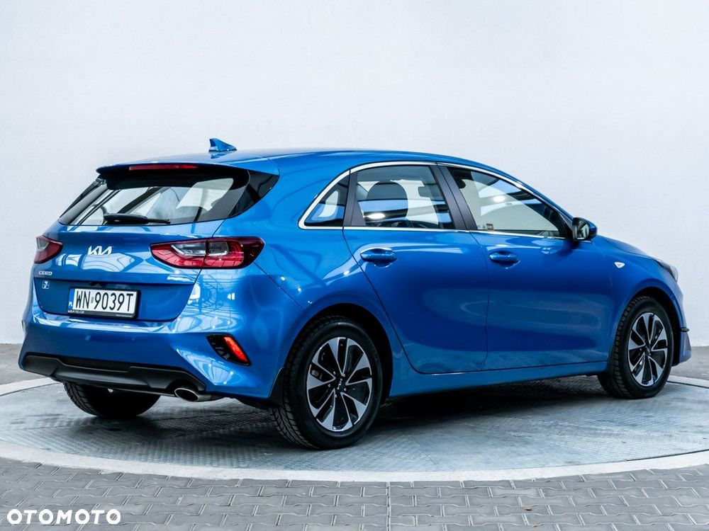 Kia Ceed 1.5 T-GDI M - 2