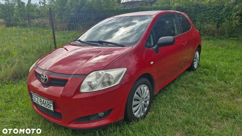 Toyota Auris - 2