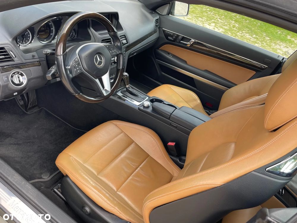 Mercedes-Benz Klasa E 350 BlueEFFICIENCY 7G-TRONIC Elegance - 11