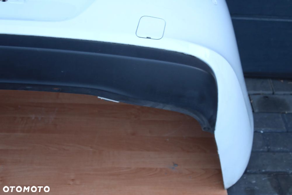 ZDERZAK TYŁ TYLNY OPEL ASTRA J SEDAN Z40R KOMPLETNY - 26