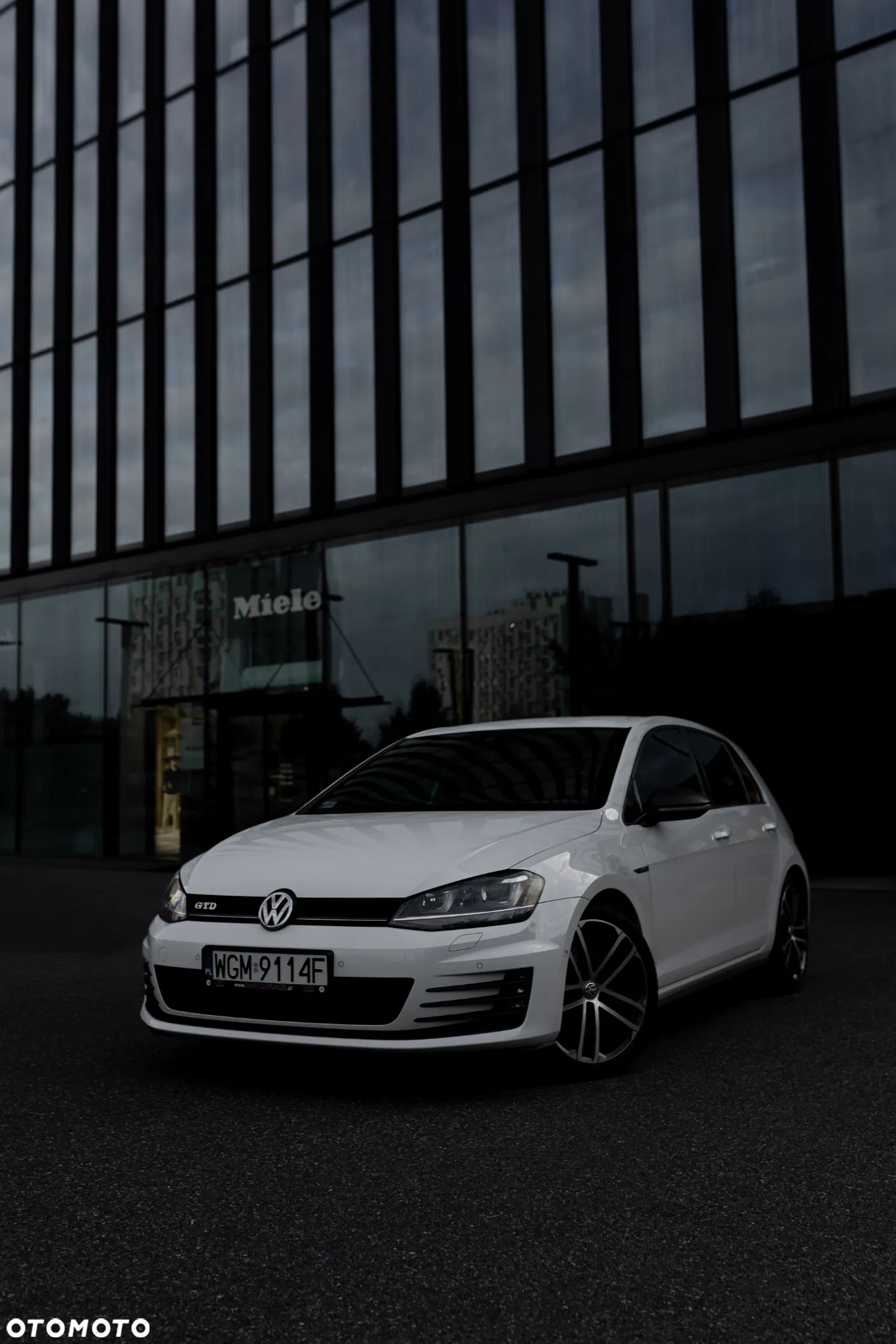 Volkswagen Golf VII 2.0 TDI BMT GTD - 2
