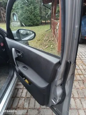Nissan Qashqai+2 - 9