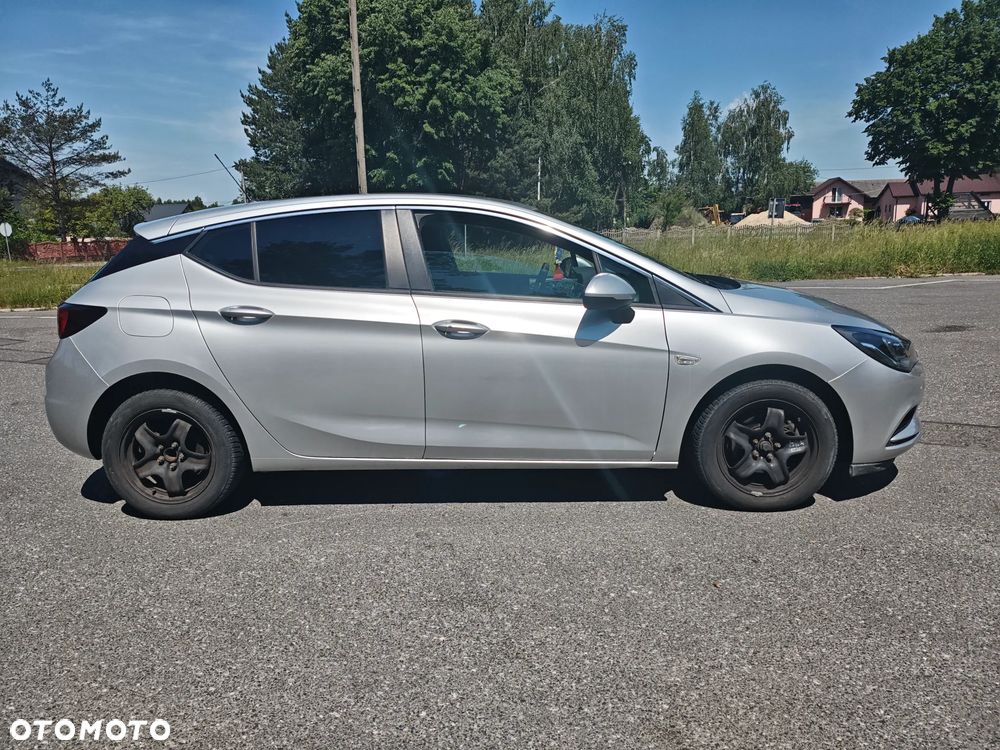 Opel Astra 1.4 T Enjoy S&S - 6