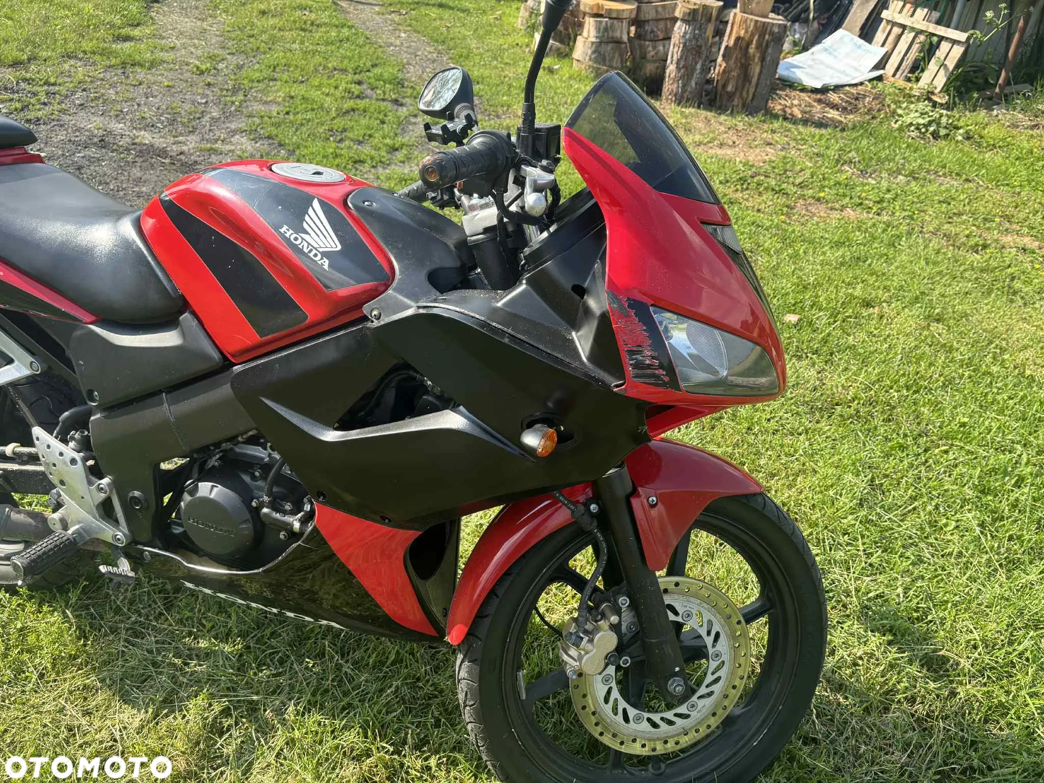 Honda CBR - 12
