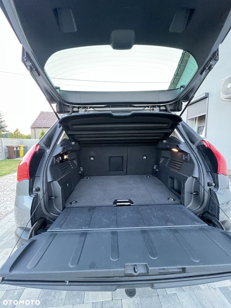 Peugeot 3008 1.6 Premium - 12