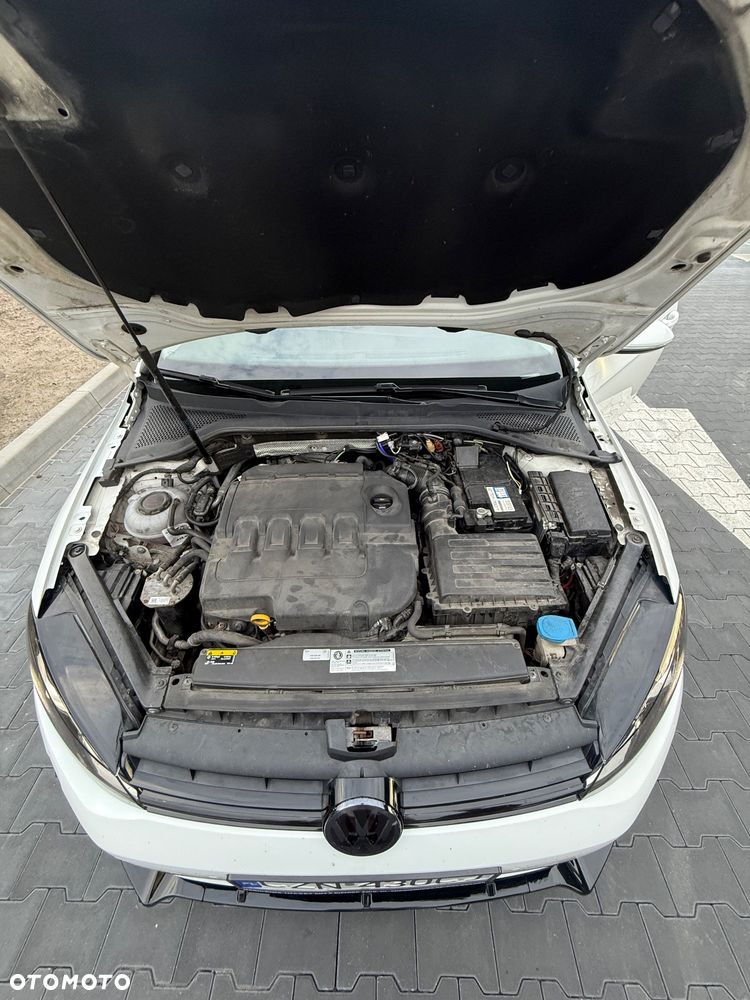 Volkswagen Golf 2.0 BlueTDI DSG Highline - 26