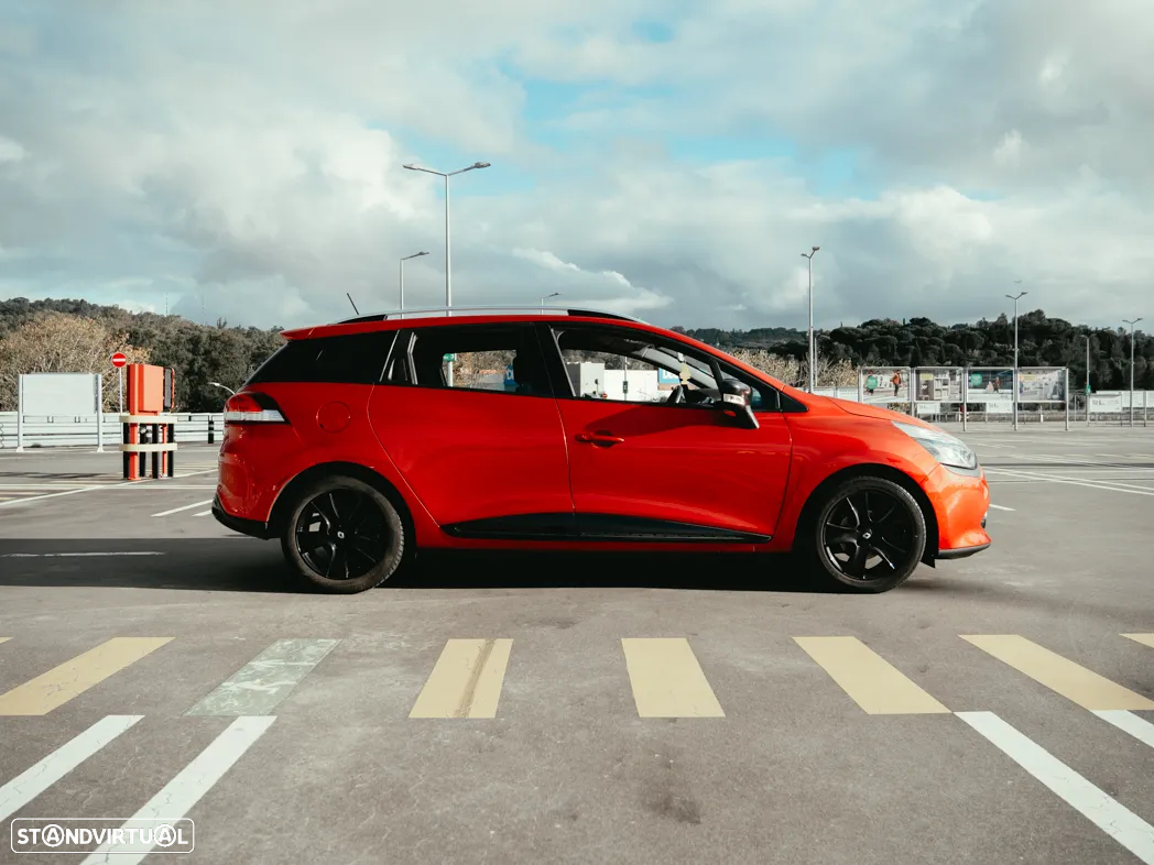 Renault Clio Sport Tourer 1.5 dCi Confort - 10