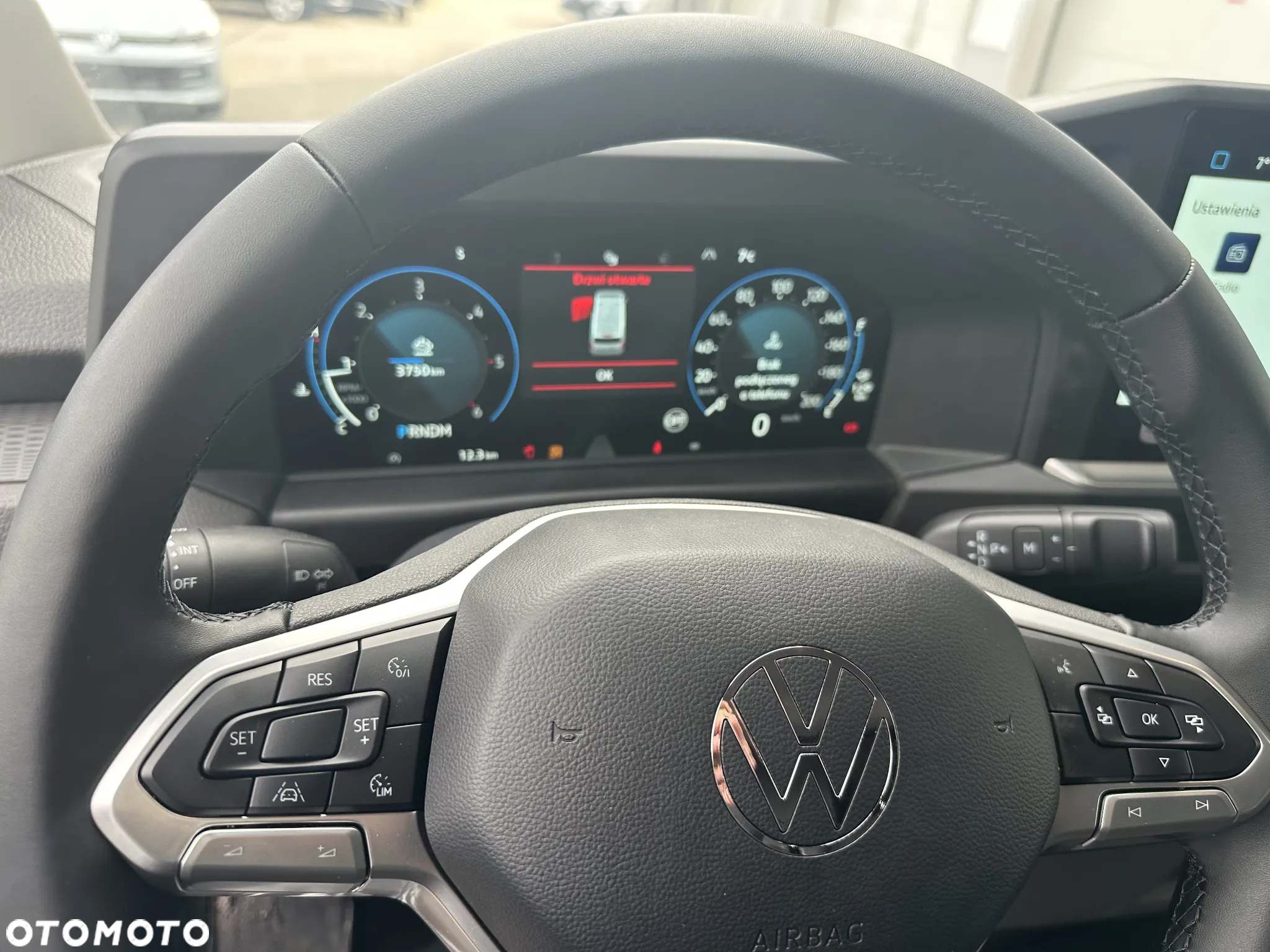 Volkswagen Transporter T7 - 14
