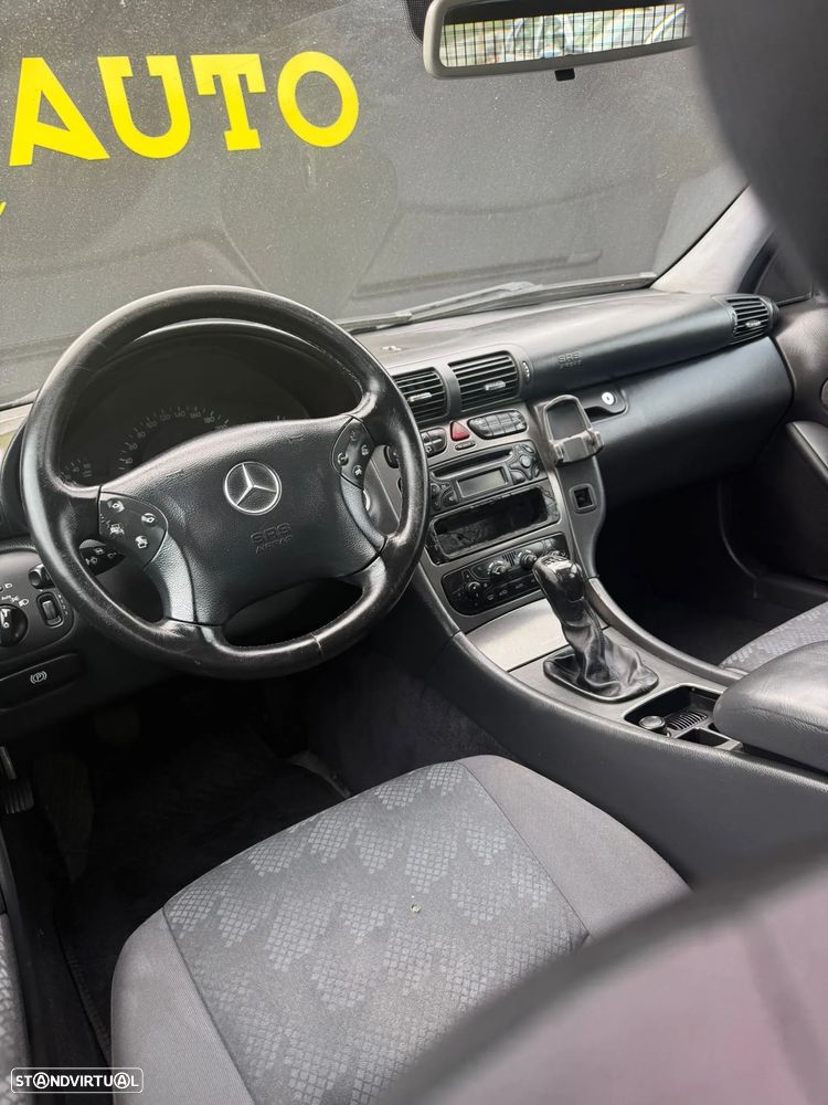 Mercedes-Benz C 220 CDi Avantgarde - 13