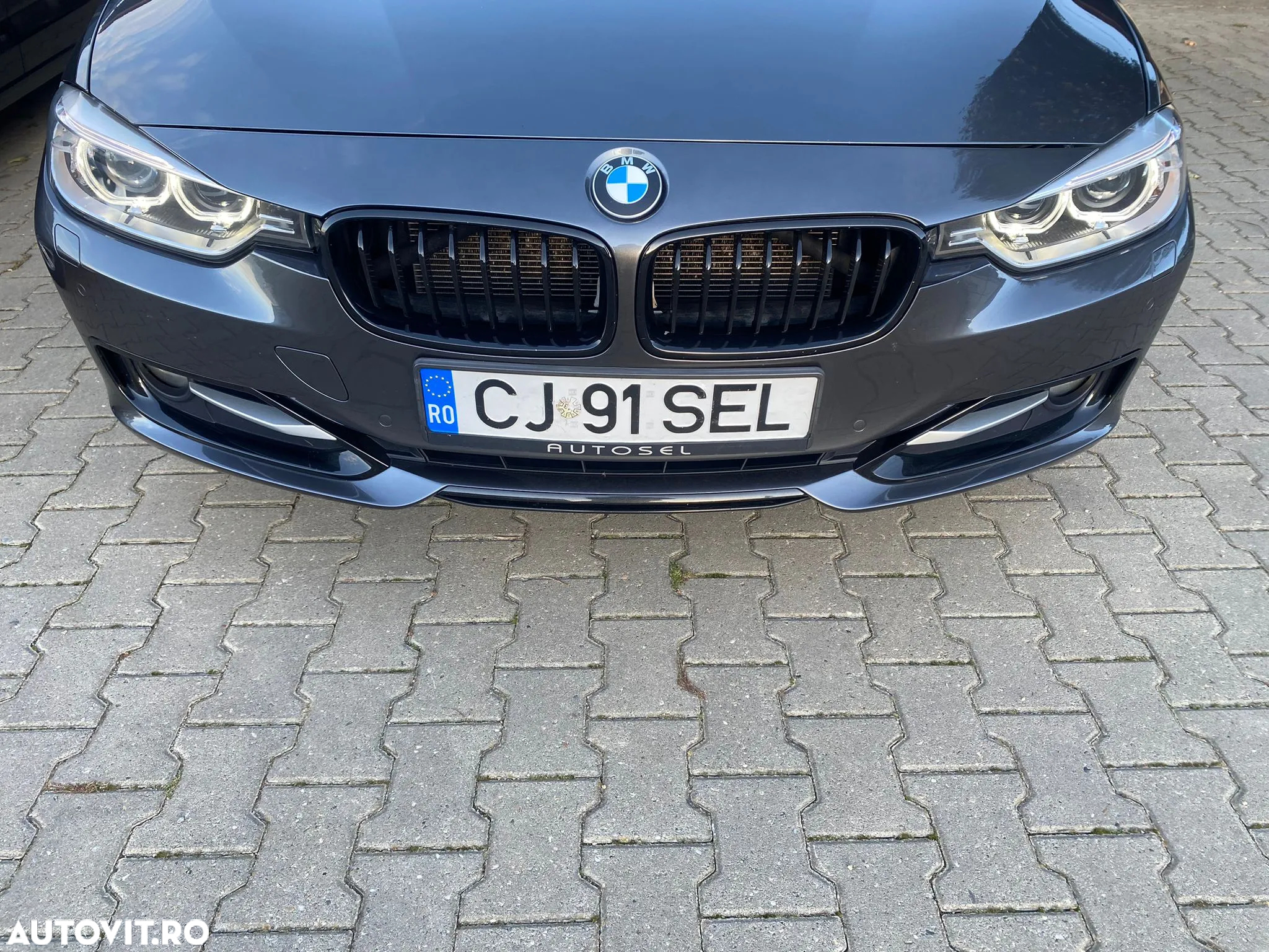 BMW Seria 3 - 24