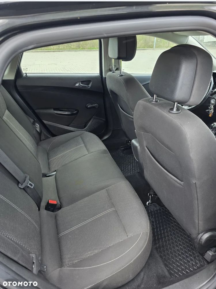 Opel Astra 1.4 T Cosmo - 7