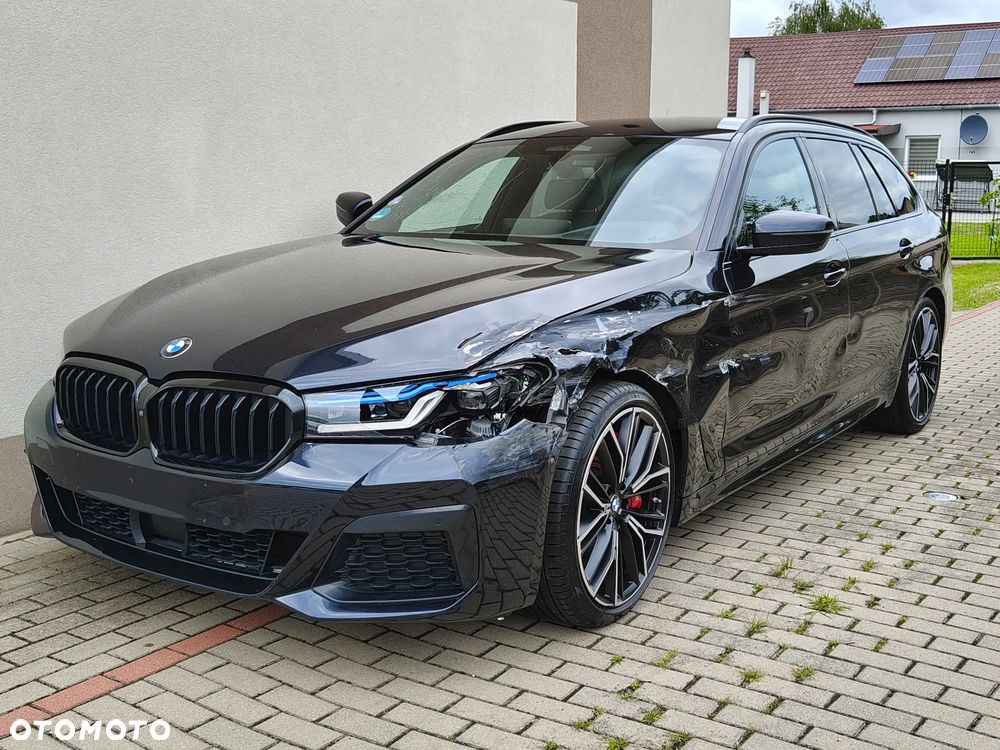 BMW Seria 5 540i xDrive M Sport Edition - 11