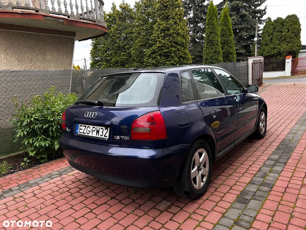 Audi A3 Sportback - 6