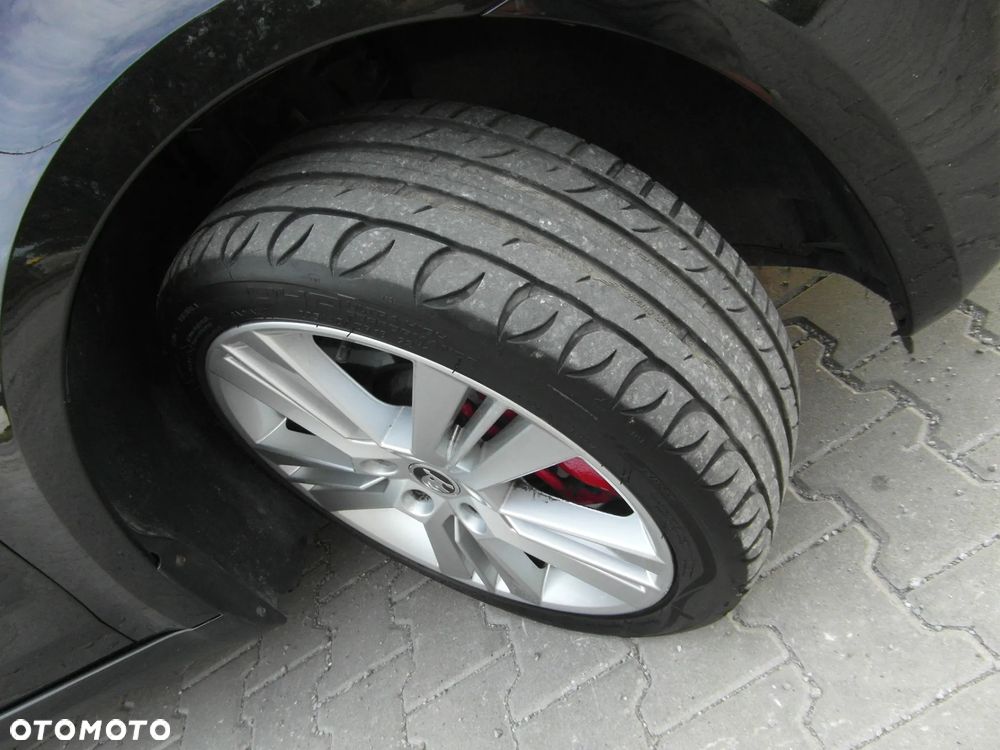 Skoda Octavia 2.0 TDI (Green tec) DSG RS - 37