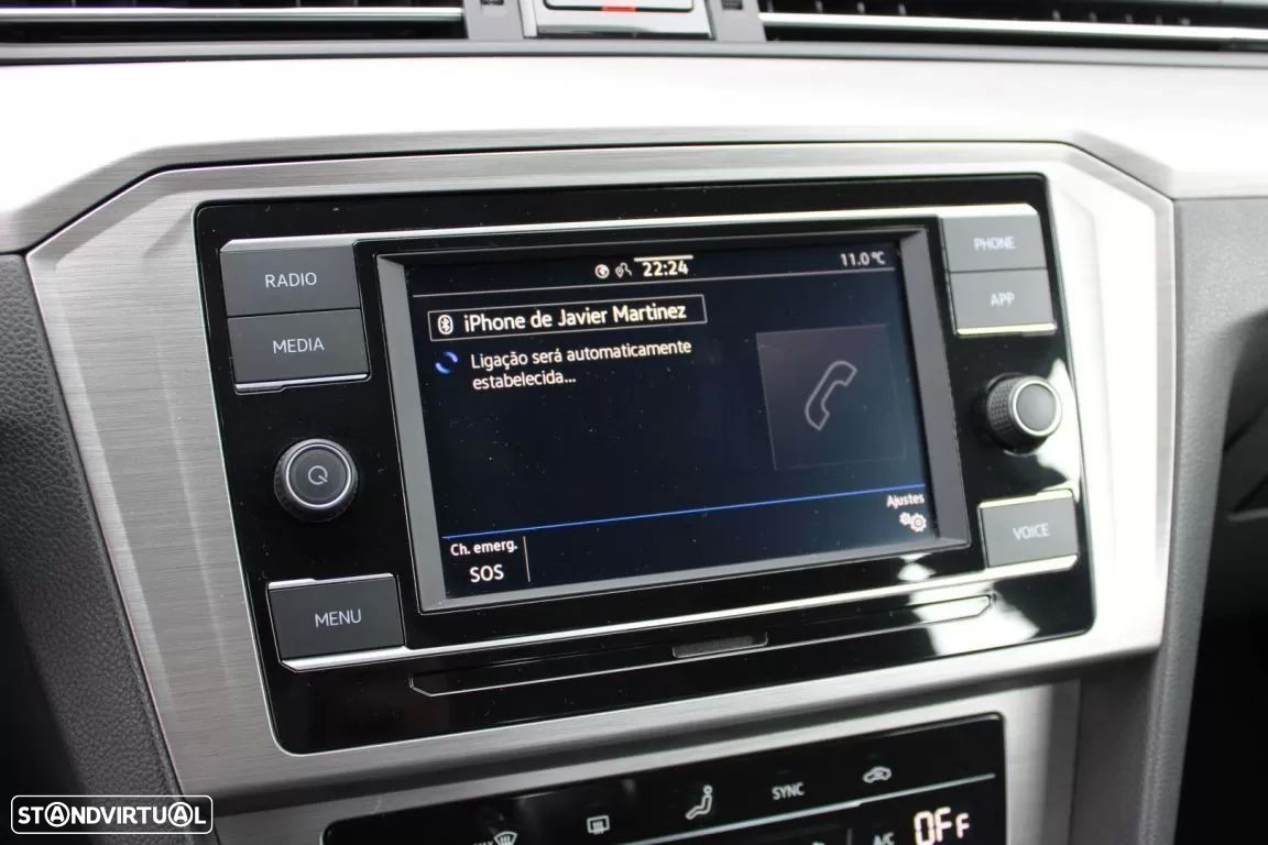 VW Passat 2.0 TDI Elegance - 14