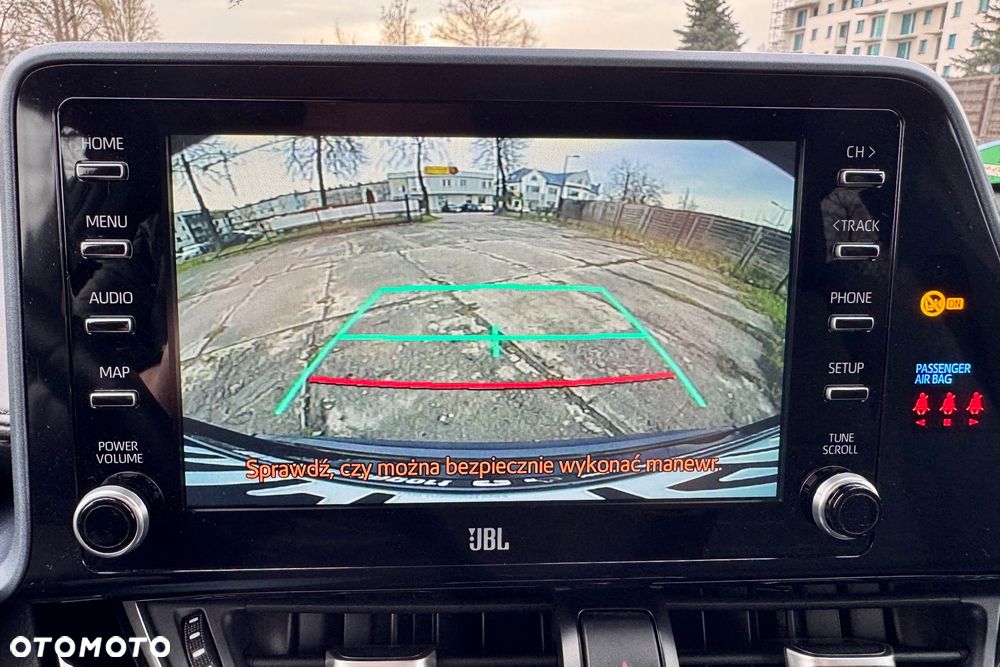 Toyota C-HR 2.0 Business-Edition - 25