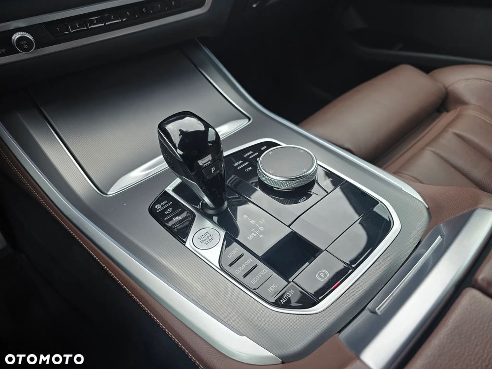 BMW X5 xDrive30d mHEV sport - 23
