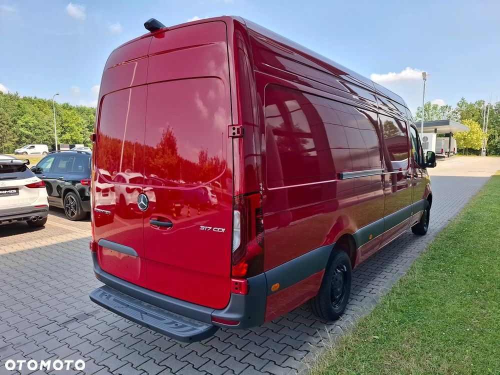 Mercedes-Benz Sprinter 317 CDI Furgon PRO długi 4325 mm L3H2 - 8