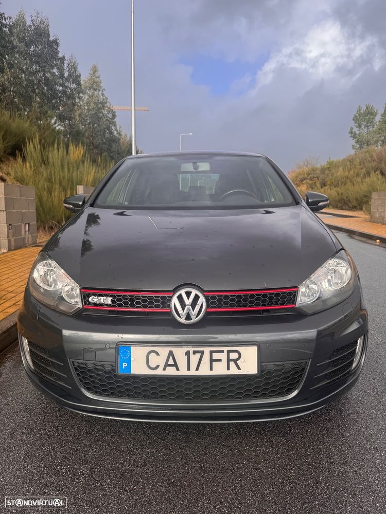 VW Golf 2.0 GTI DSG - 5