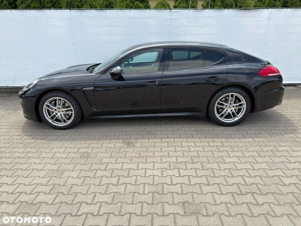 Porsche Panamera 4 - 4