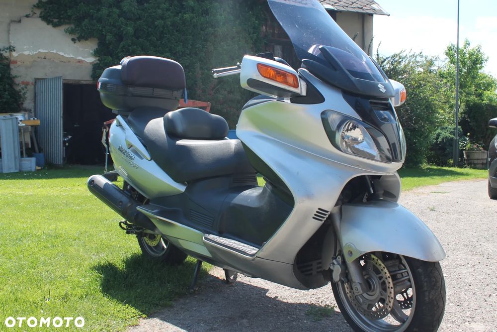 Suzuki Burgman - 3