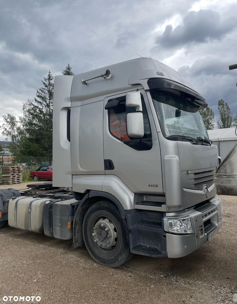 Renault Premium - 1
