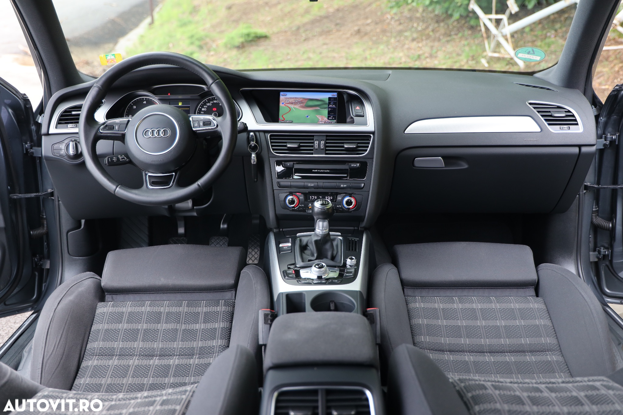 Audi A4 2.0 TDI DPF S line Sportpaket - 15