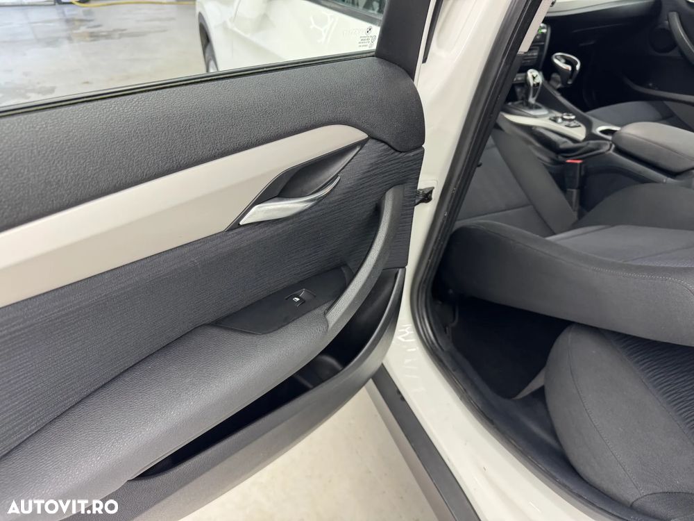 BMW X1 xDrive20d Aut. Sport Line - 19