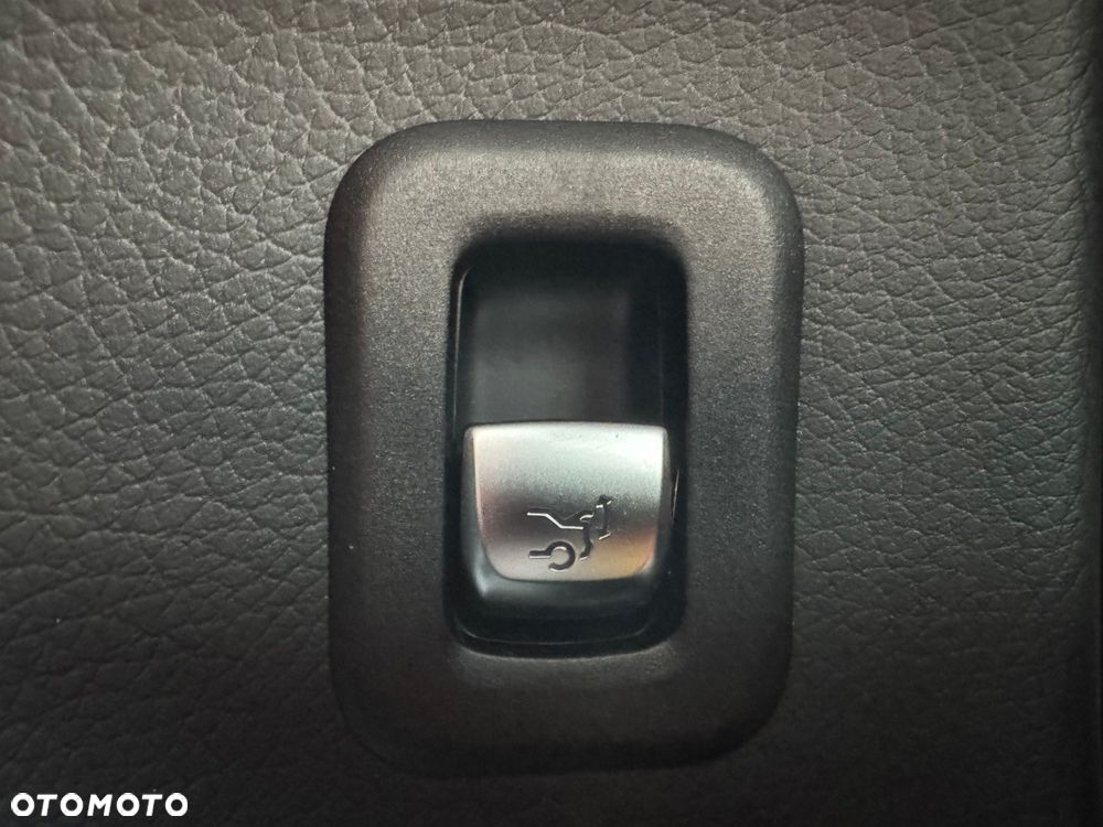 Mercedes-Benz GLC AMG 63 S 4-Matic+ - 33