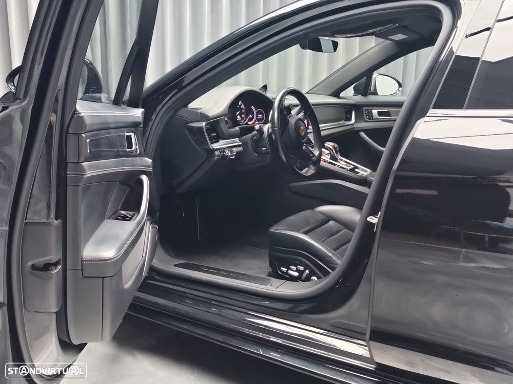 Porsche Panamera Sport Turismo 4S E-Hybrid - 9