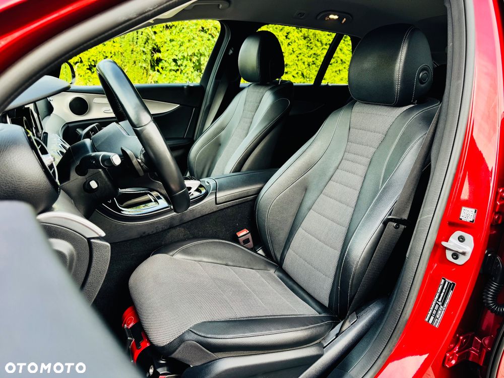 Mercedes-Benz Klasa E 220 d T 9G-TRONIC Exclusive - 25