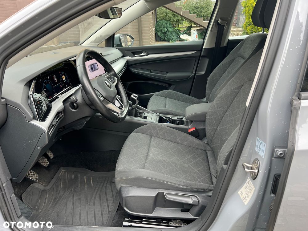 Volkswagen Golf 2.0 TDI SCR Life - 27