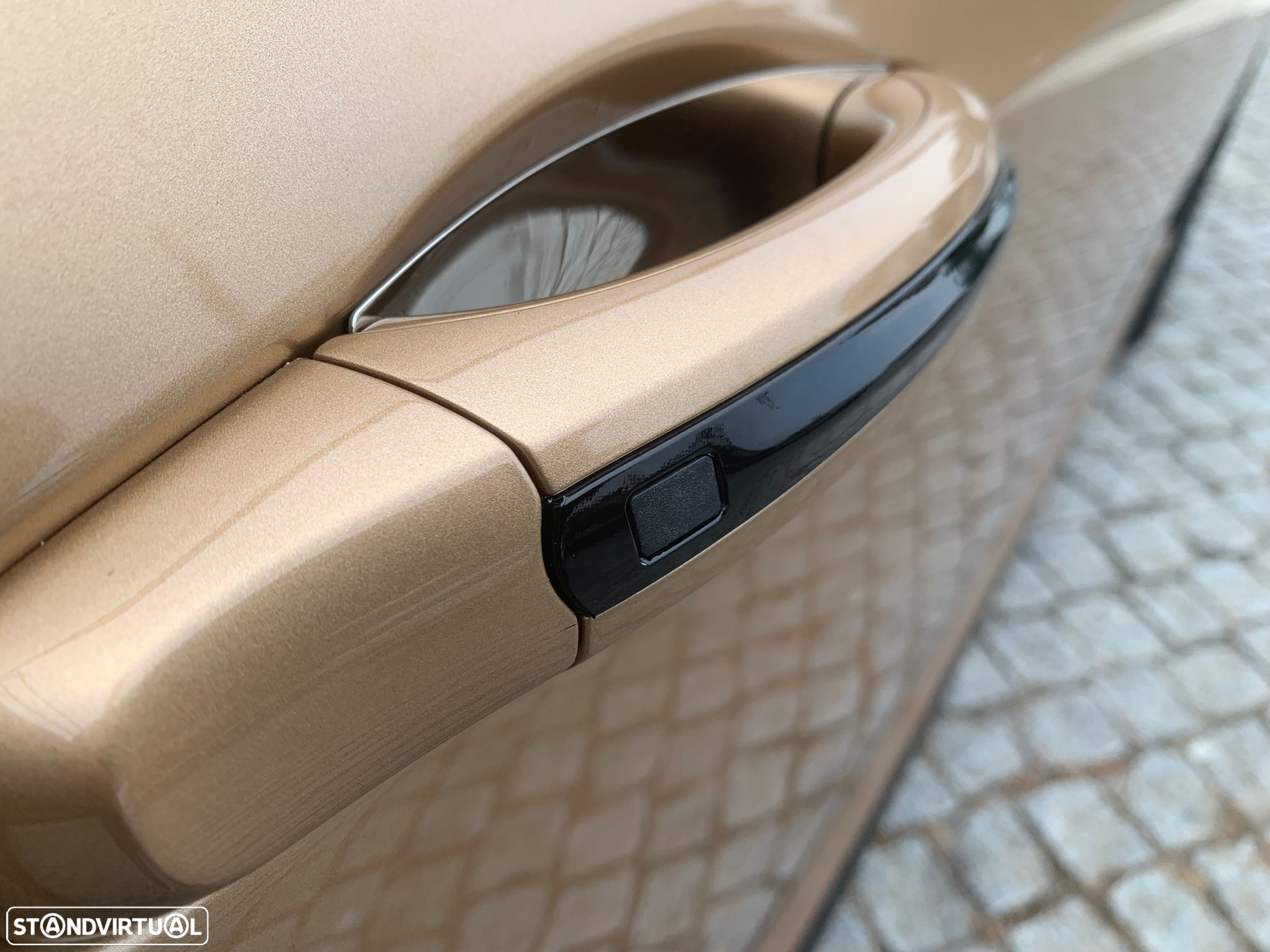 Bentley Continental Cabrio GTC W12 Speed - 23