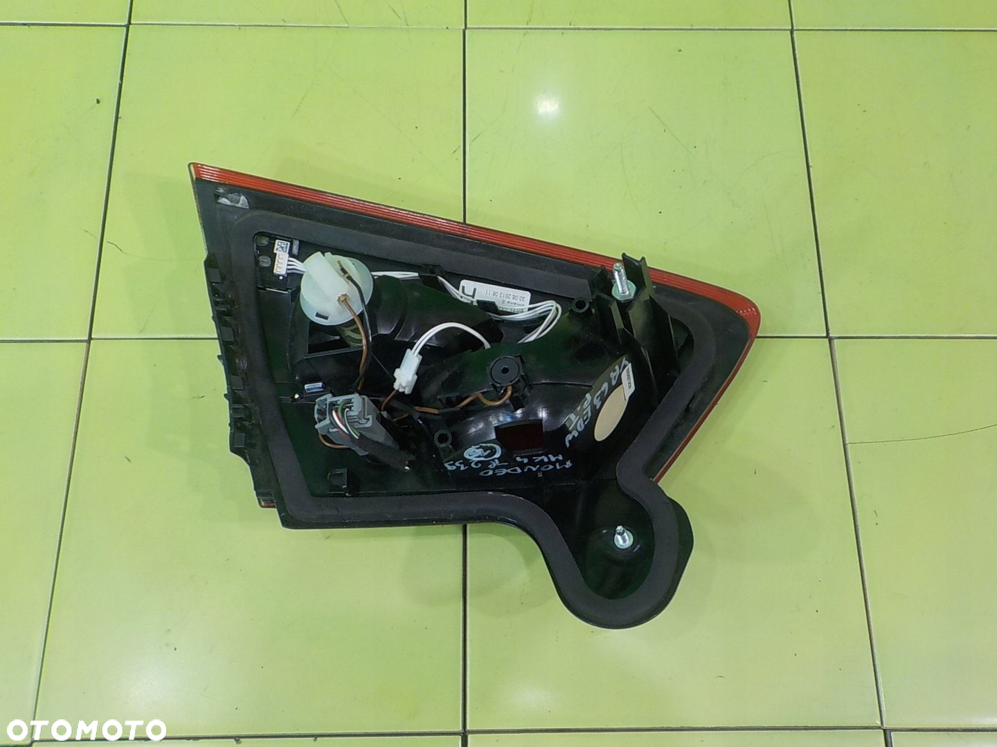 MONDEO MK4 LIFT 2.0 TDCI 13r HB 5D lampa prawa tyl w klape BS71-13A602-AE - 4