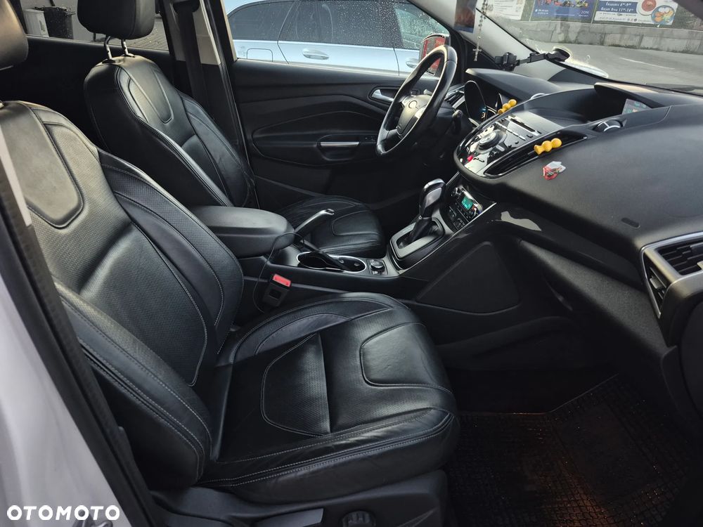 Ford Kuga 2.0 TDCi 4x4 Individual - 25