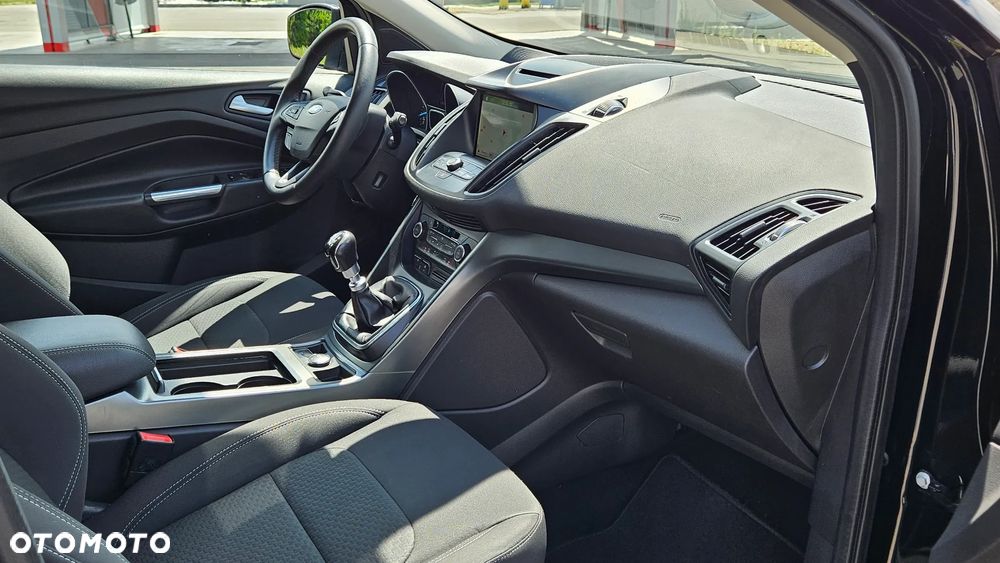 Ford Kuga 1.5 EcoBoost 2x4 Cool & Connect - 29