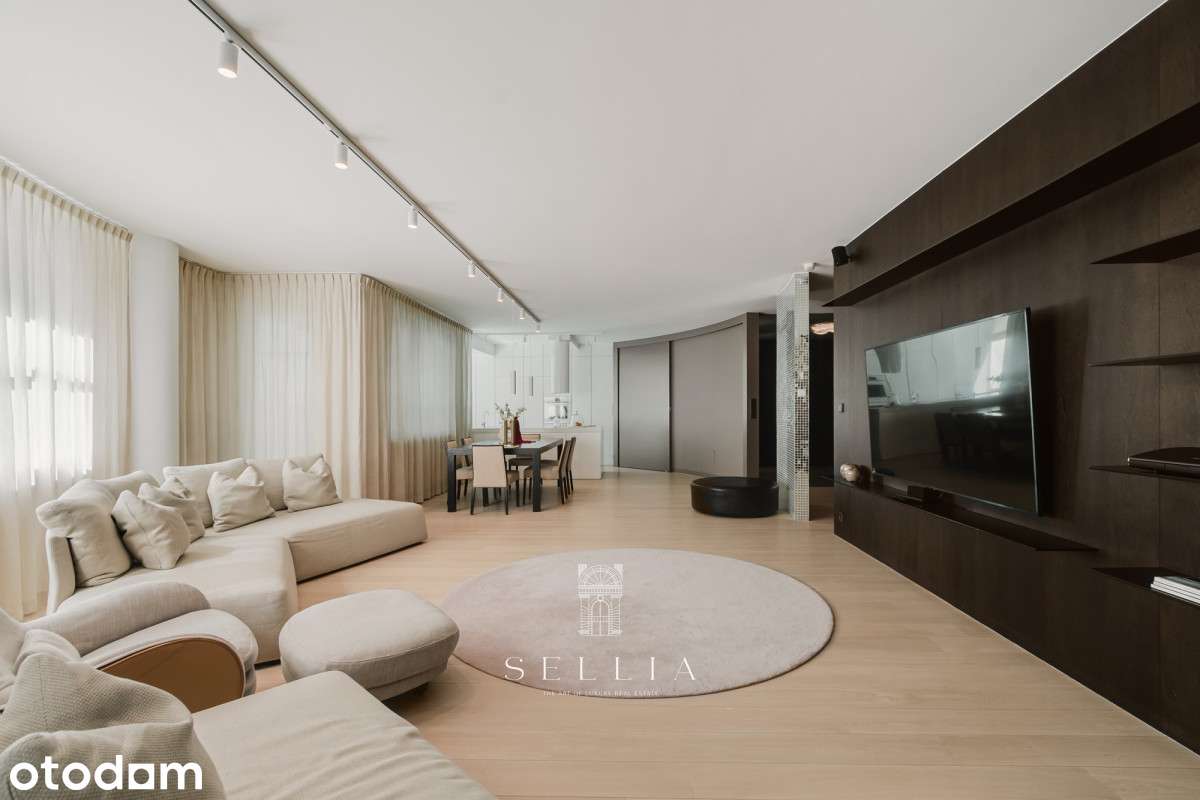 Przestronny apartament w sercu miasta | Grzybowska