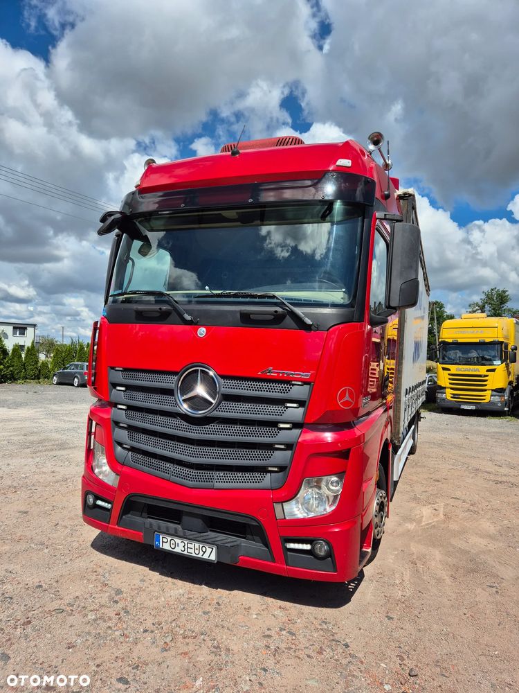 Mercedes-Benz Actros MP4 - 1