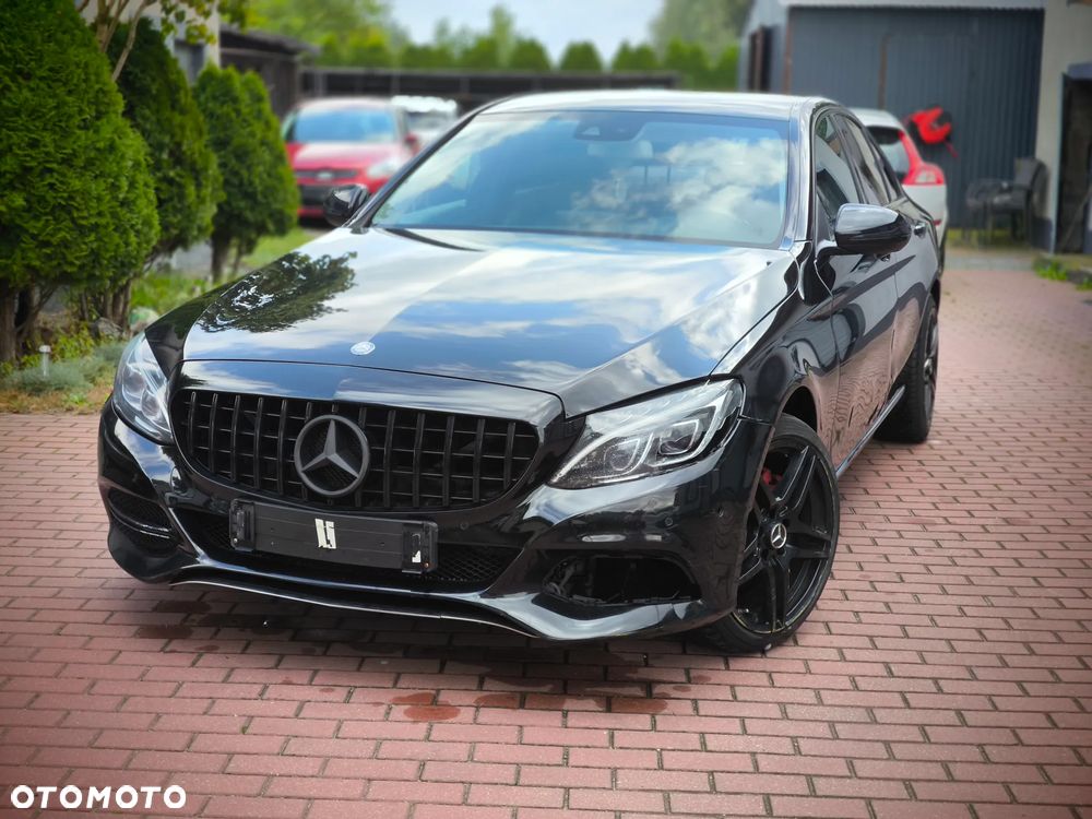 Mercedes-Benz Klasa C 200 9G-TRONIC Avantgarde - 39