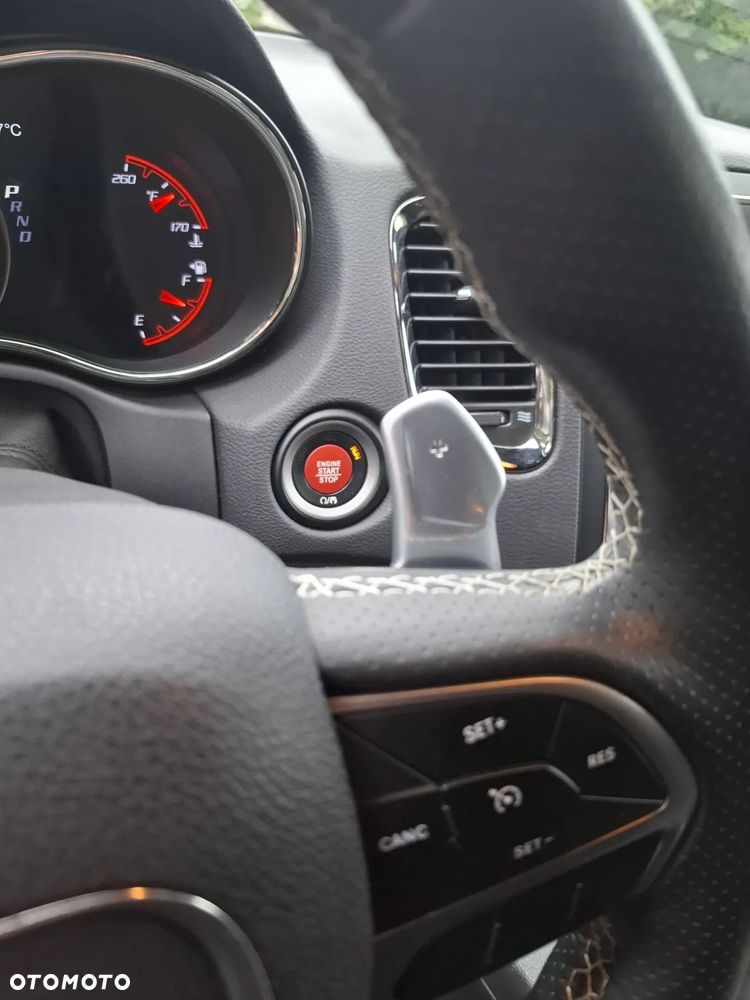 Dodge Durango 6.4 SRT - 20