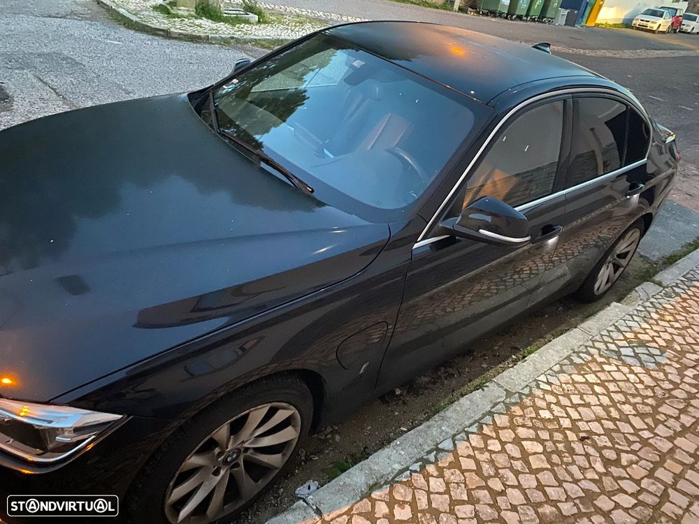 BMW 330 e iPerformance Line Sport - 3