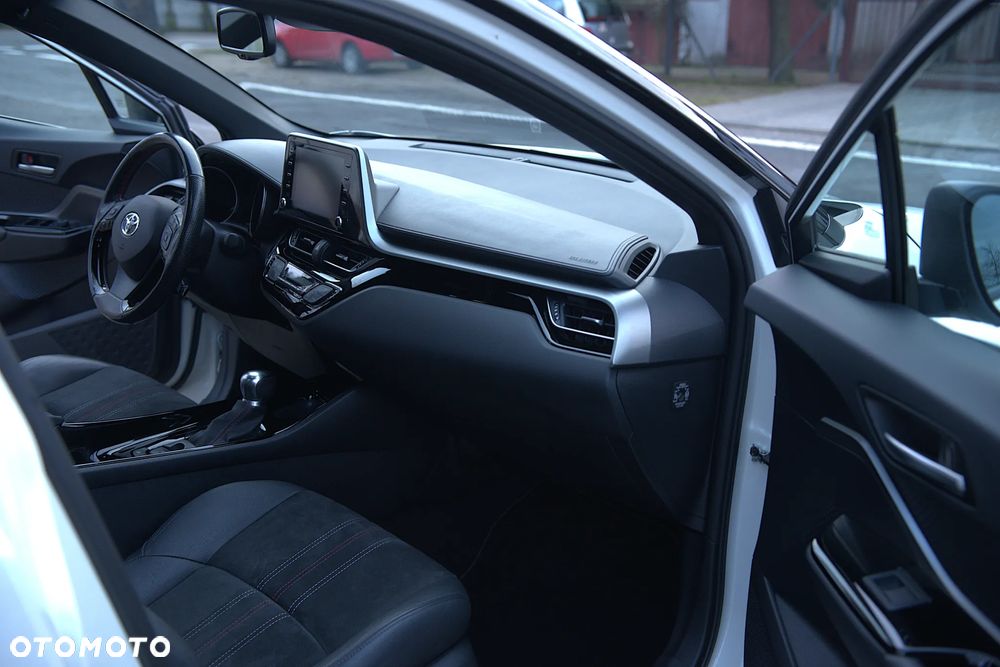 Toyota C-HR 2.0 Hybrid GR Sport - 12