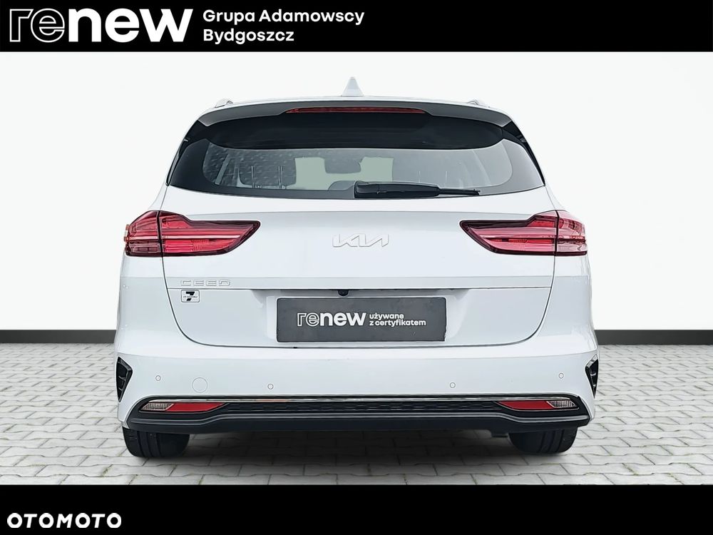 Kia Ceed 1.5 T-GDI M - 10