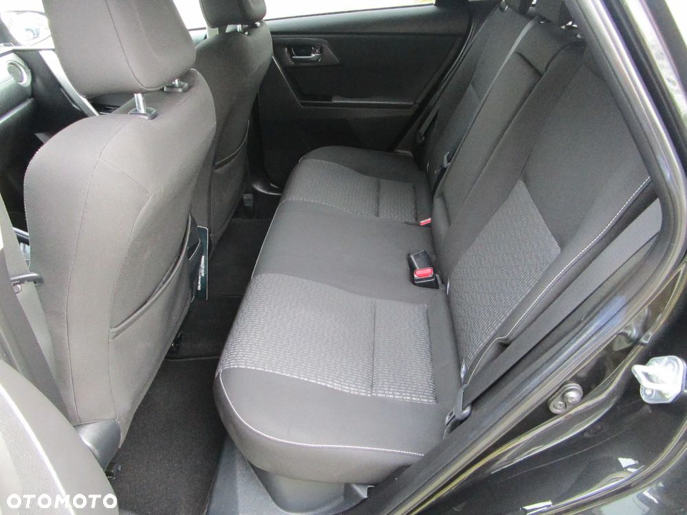 Toyota Auris - 27