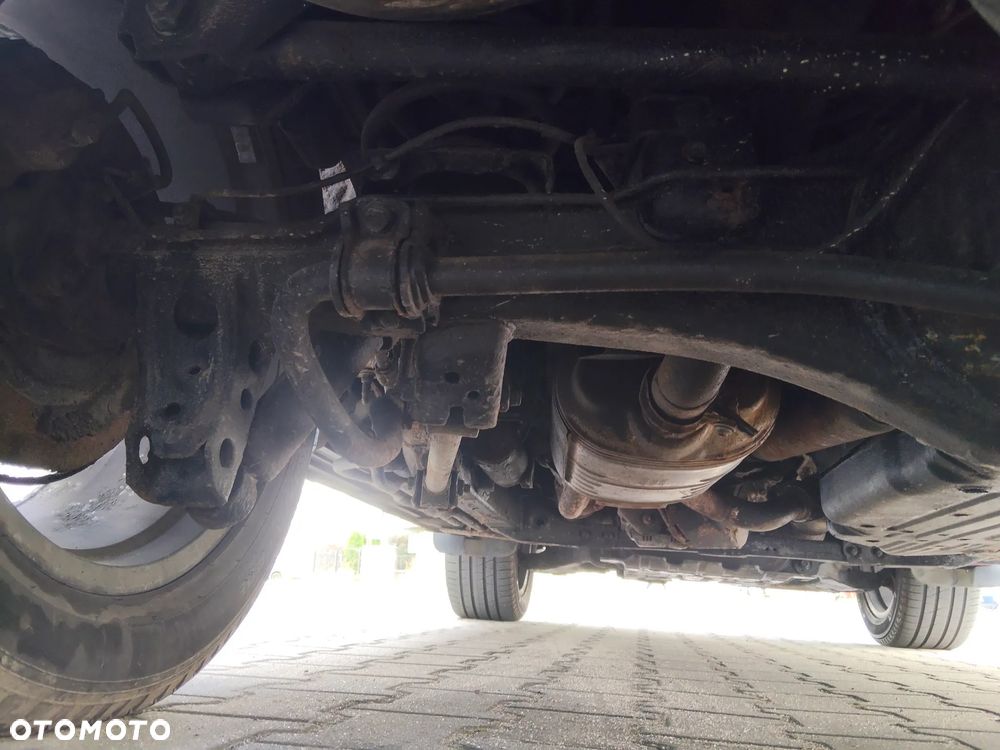 Toyota Land Cruiser LC 4.5 D-4D Prestige 7os - 17